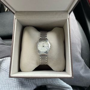 Womens Gucci watch condition 9/10